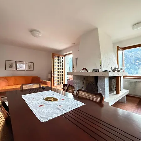 Vista Mozzafiato Sulle Dolomiti Friulane フォルニ・ディ・ソプラ