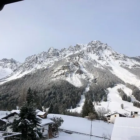 アパート Vista Mozzafiato Sulle Dolomiti Friulane フォルニ・ディ・ソプラ